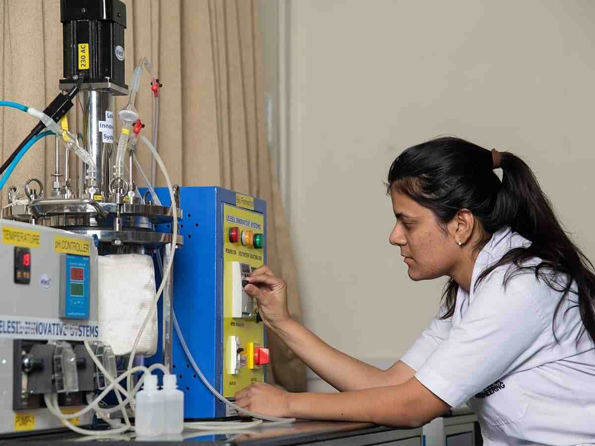 MIT School of Bioengineering Sciences and Research Pune Labs Activity photo 4